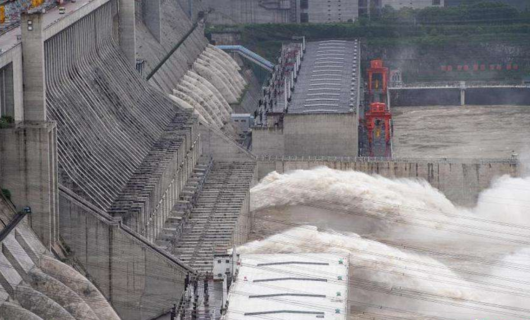 投资2500亿的三峡大坝建成16年了，回本了吗？它的寿命有多久呢？