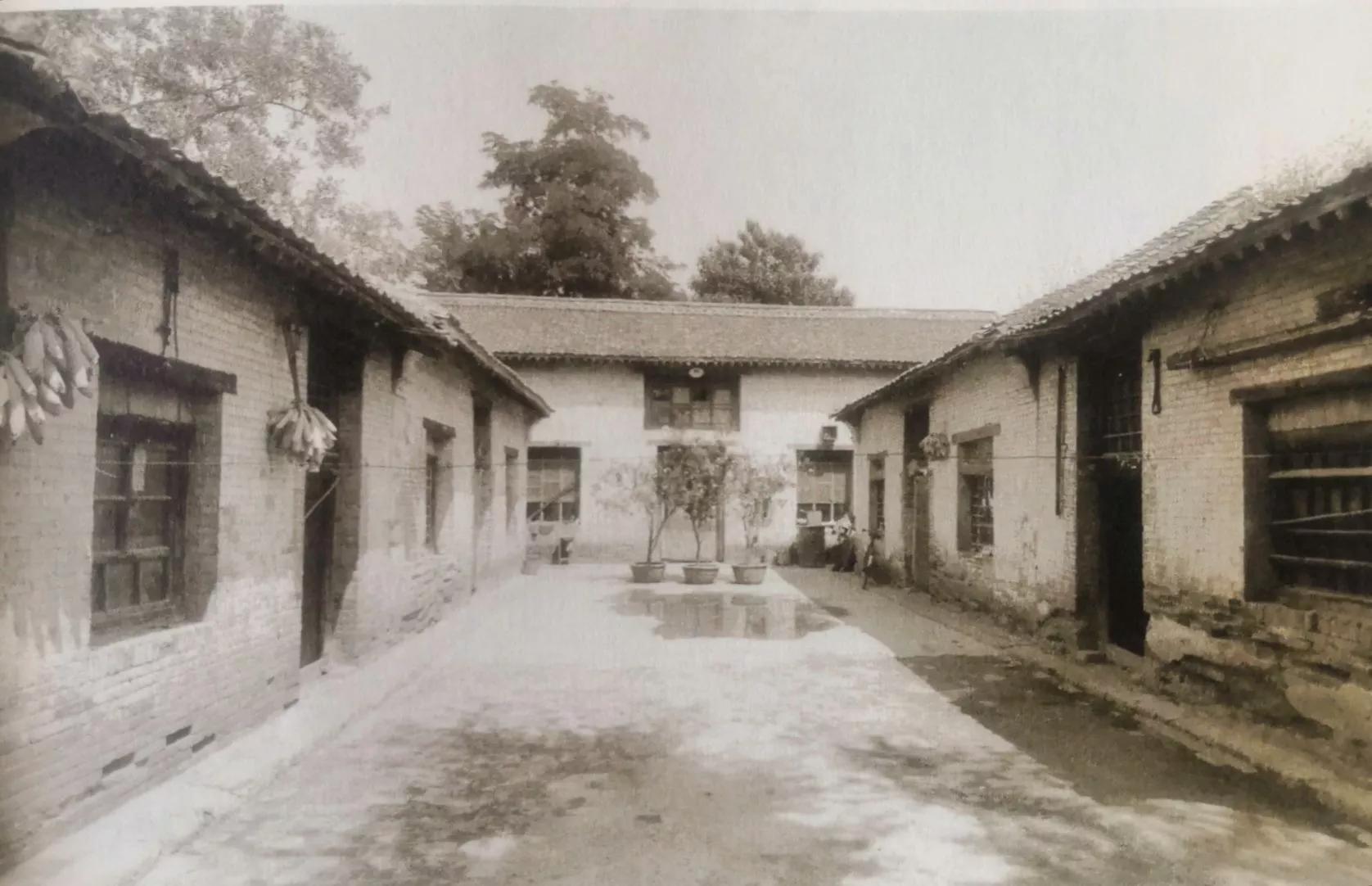 75年前的今天，《长治日报》的前身在老顶山脚下的这个小山村创刊