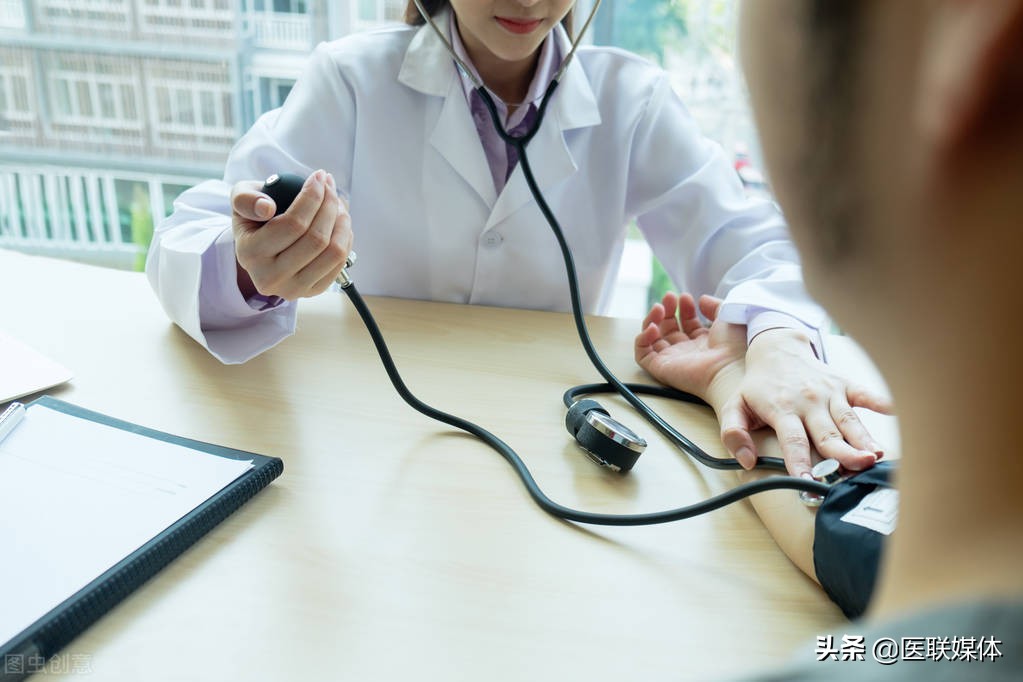 经常无缘无故就头痛？找对这4个“元凶”，别忍忍就过了