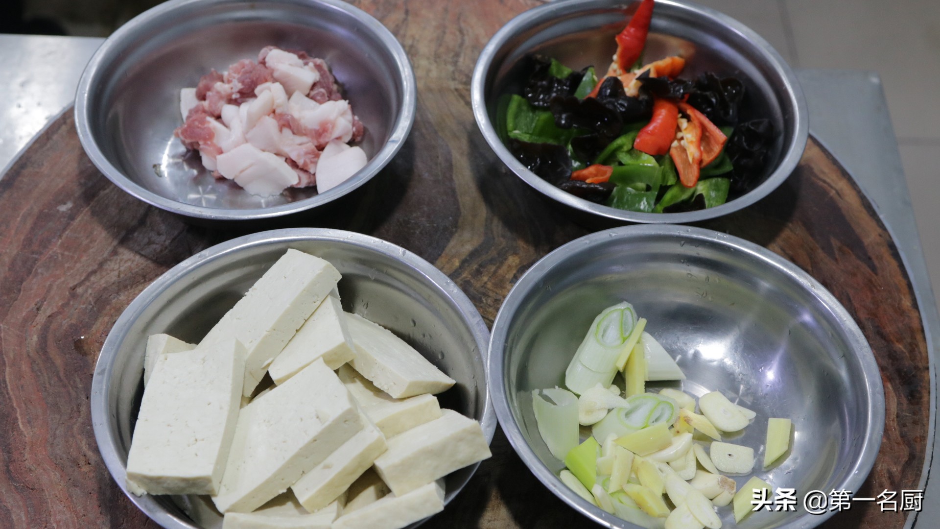 豆腐的做法大全家常菜（6种家常做法好吃营养还不长肉）