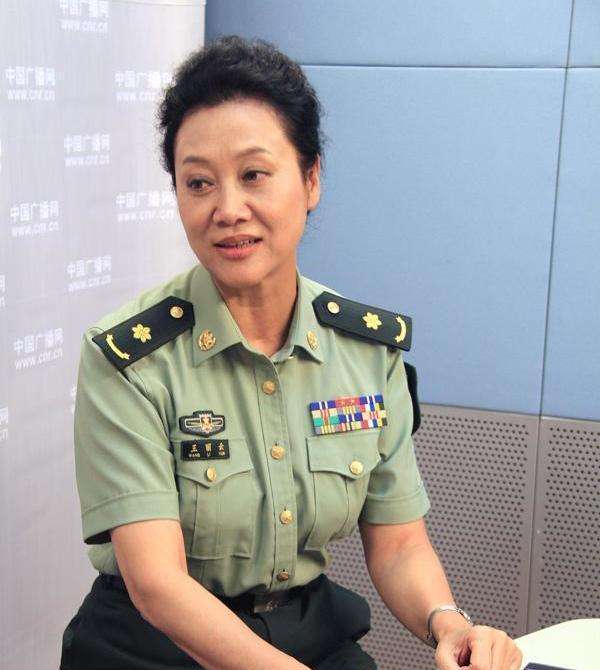 谁说她们只能演妈妈？这9位女星年轻时颜值惊人，不输现在流量花