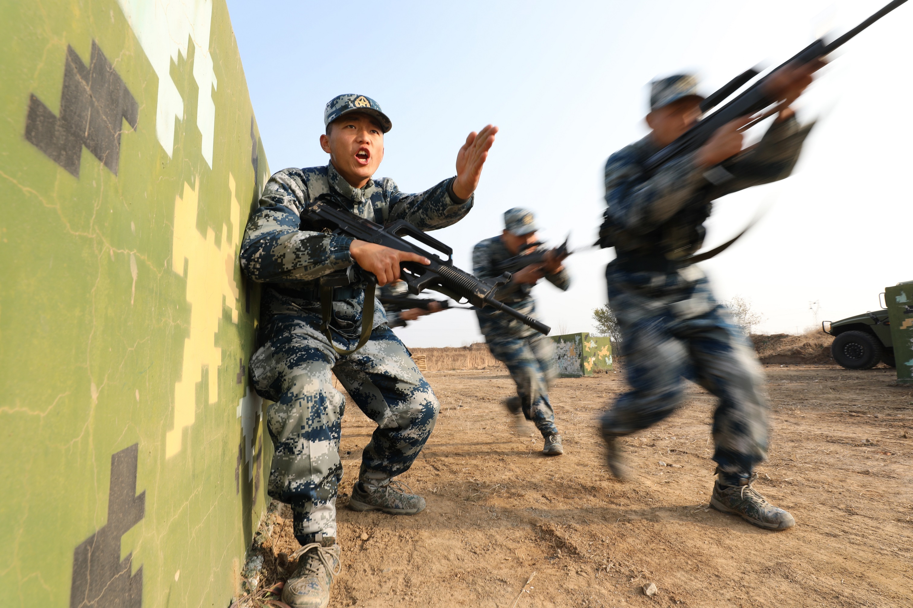 部队拉练口号霸气押韵_晶羽科技