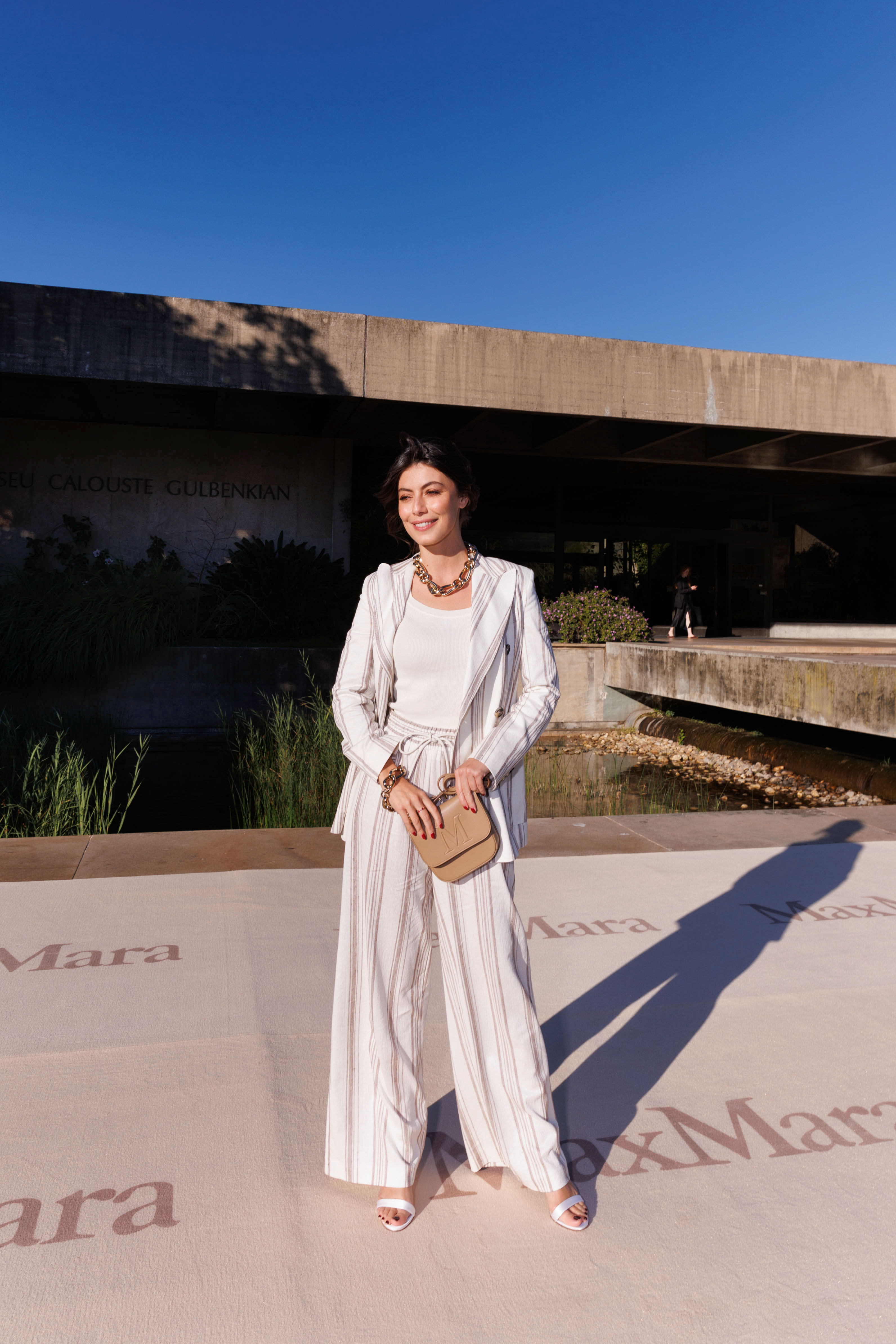 惊喜派对开启葡萄牙之旅：Max Mara 2023早春系列发布会星光闪耀