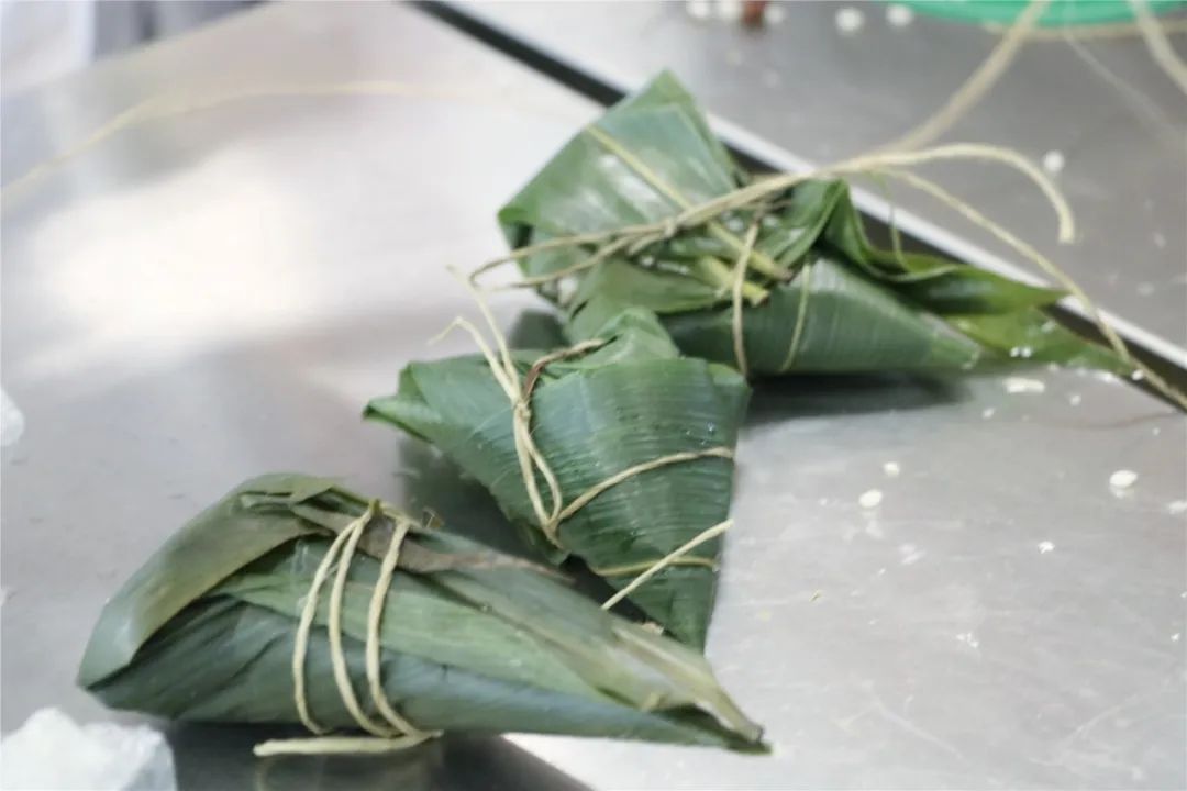 “粽”情端午 欢乐无限｜实验小学外国语学校工会委员会欢庆端午节