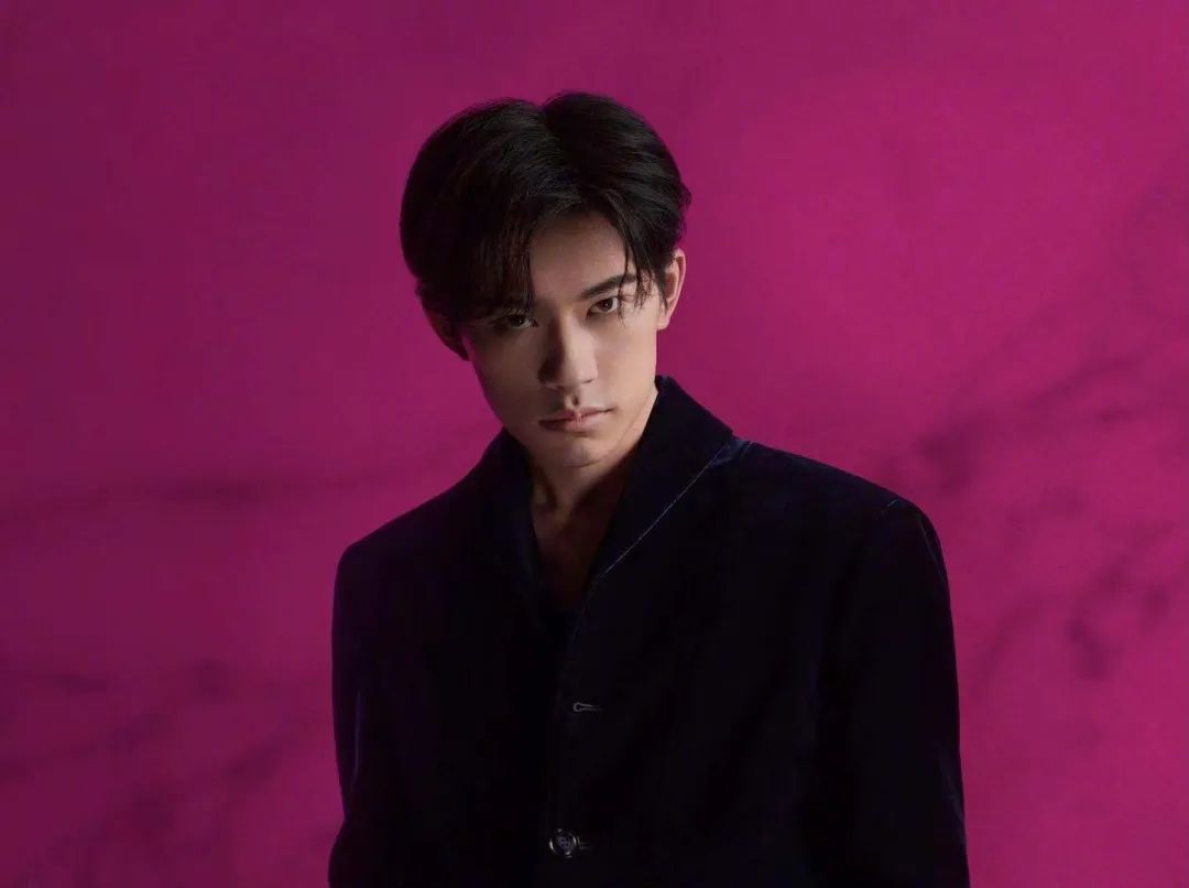 内娱选秀段位榜出炉，李宇春排第一，李易峰在线评论“不同意”