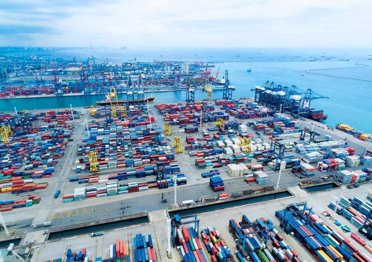 �й�����󽫳ư����磿��Ӣ�ĸ��̫С���Լ���δ���ĵ�·��խ��