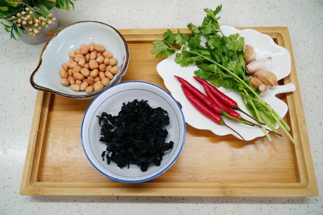 6月，裙帶菜該吃了，含鈣是牛肉的6倍，教你正確做法，開胃爽口