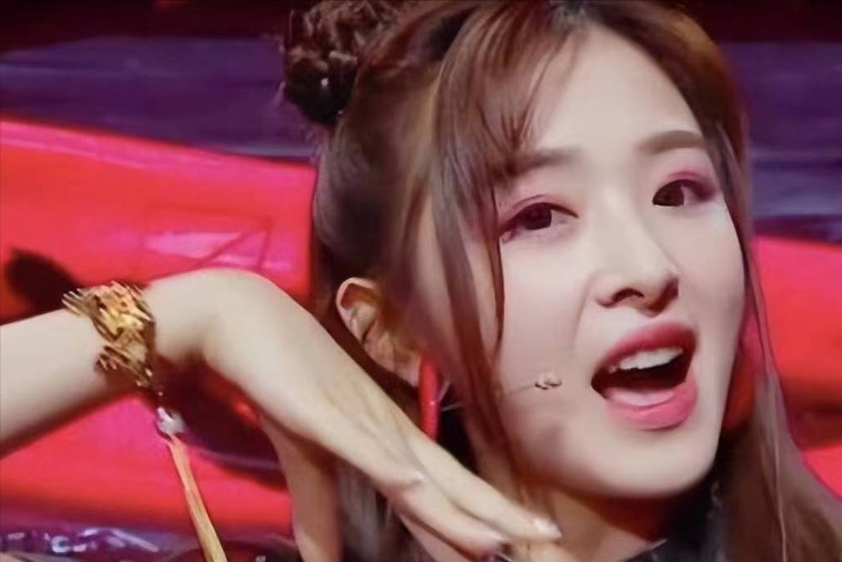 “偷偷过气”的7位歌手，有人靠浪姐翻红，有人从商身家上亿