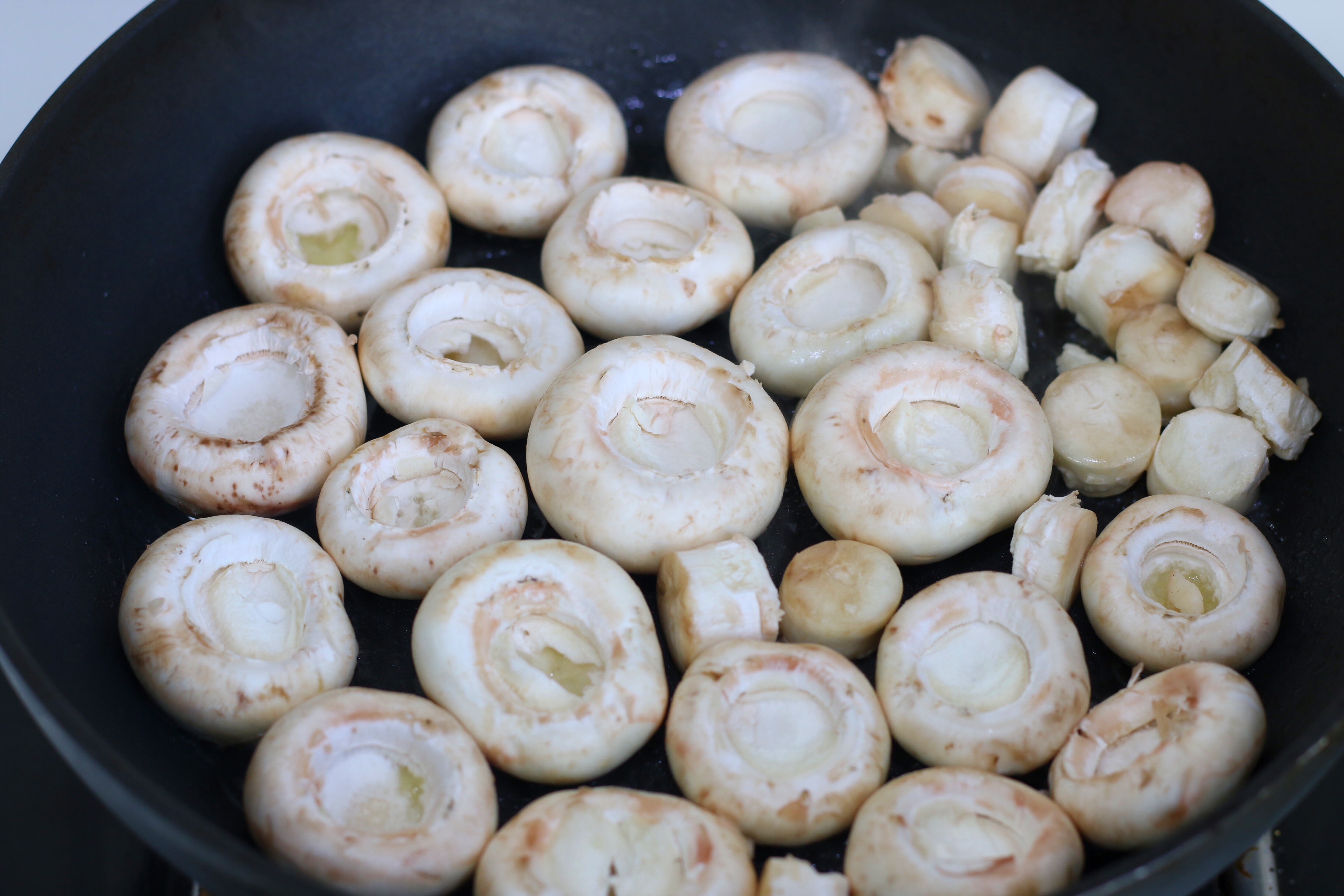 不要轻易尝试这个快手汤，一不小心就会鲜掉眉毛，太好喝了