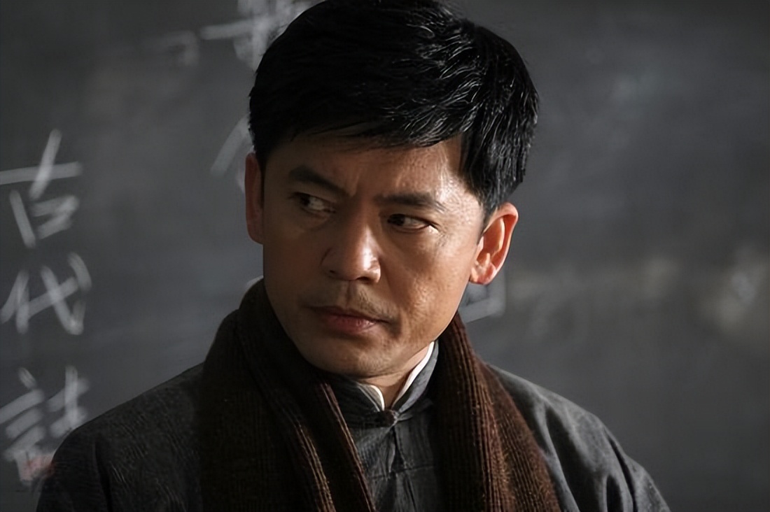 "赵政委"何政军的"消失",是娱乐圈的"悲哀"