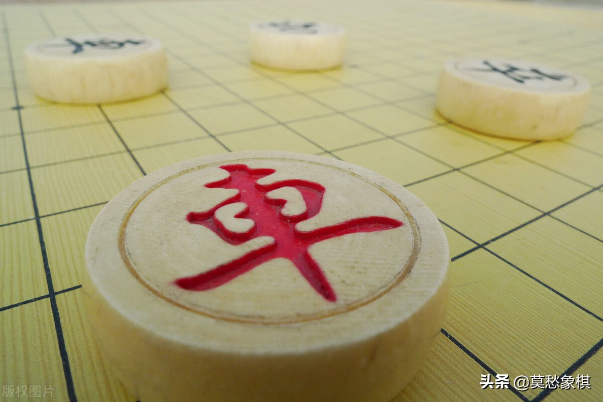 中国象棋入门教程从零开始（新手必须要掌握象棋开局技巧）