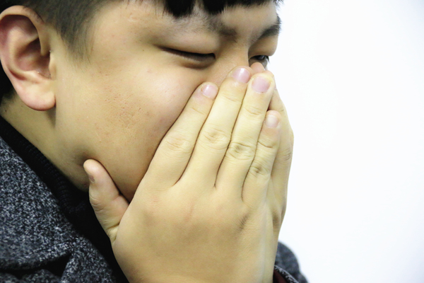肺炎引起的持续性干咳症状及缓解方法