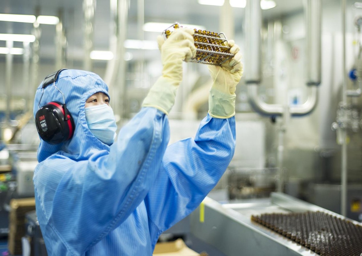 推进依法治企，扬子江药业集团做得好不好？