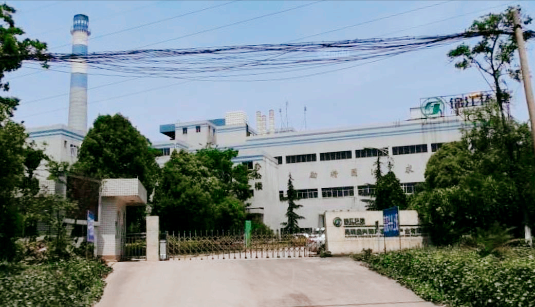 昆明西郊有机垃圾处理厂过规，位置紧邻五华垃圾焚烧发电厂新厂