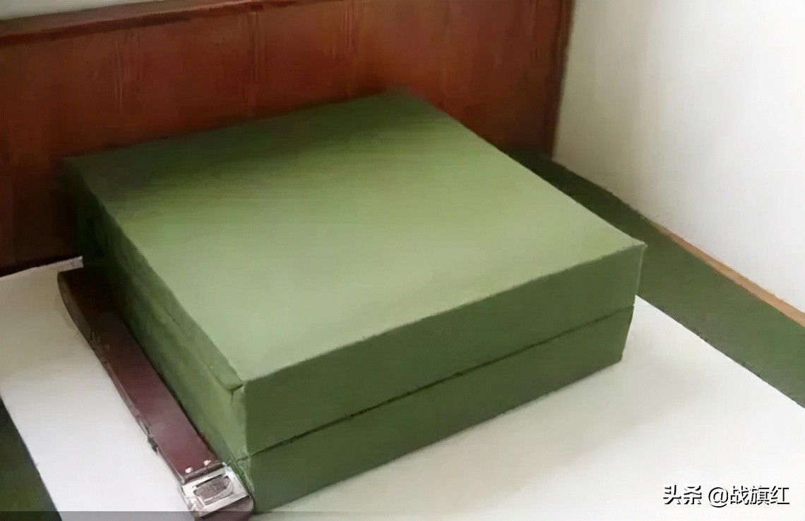 不准男女学生来往，不准坐床！大学生赴部队锻炼，规矩数不胜数