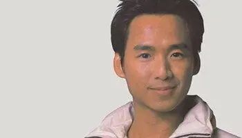 《古惑仔》3人组再聚，早已忘却当年恩怨，陈小春开口叫“大哥”