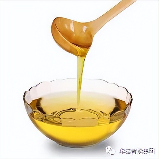 华泰集团设计制造的茶籽油精炼设备设备交付