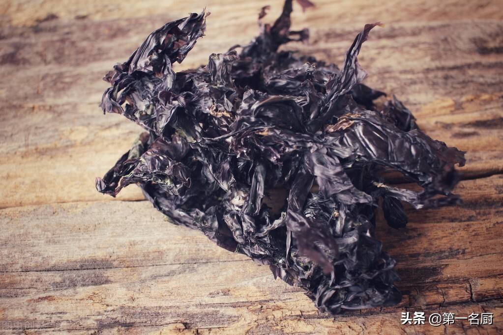 紫菜下锅前，要不要“洗一下”再煮？很多人不懂，听海边人怎么说