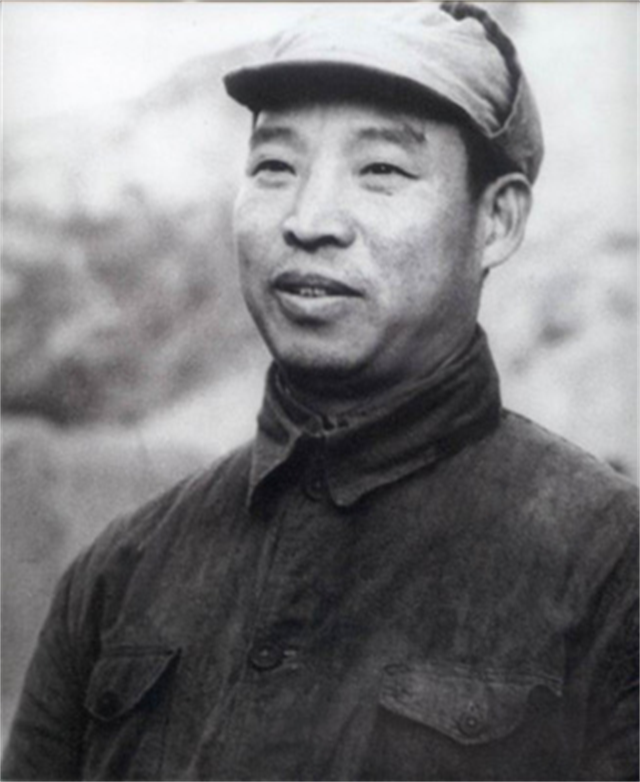 除了毛朱刘周任五大书记，还有2位候补书记：是谁？结局如何？