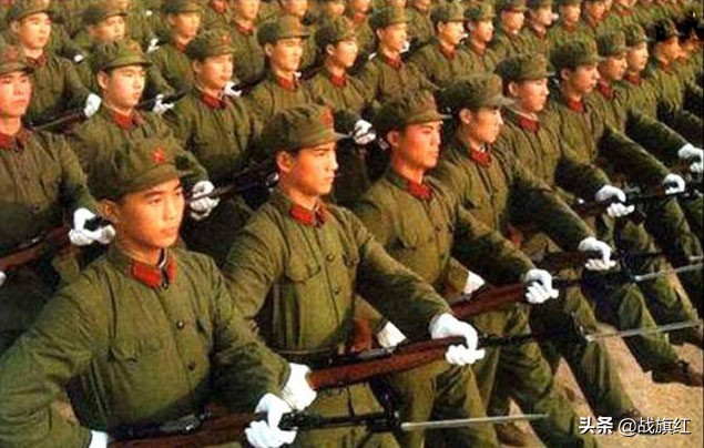 不准男女学生来往，不准坐床！大学生赴部队锻炼，规矩数不胜数