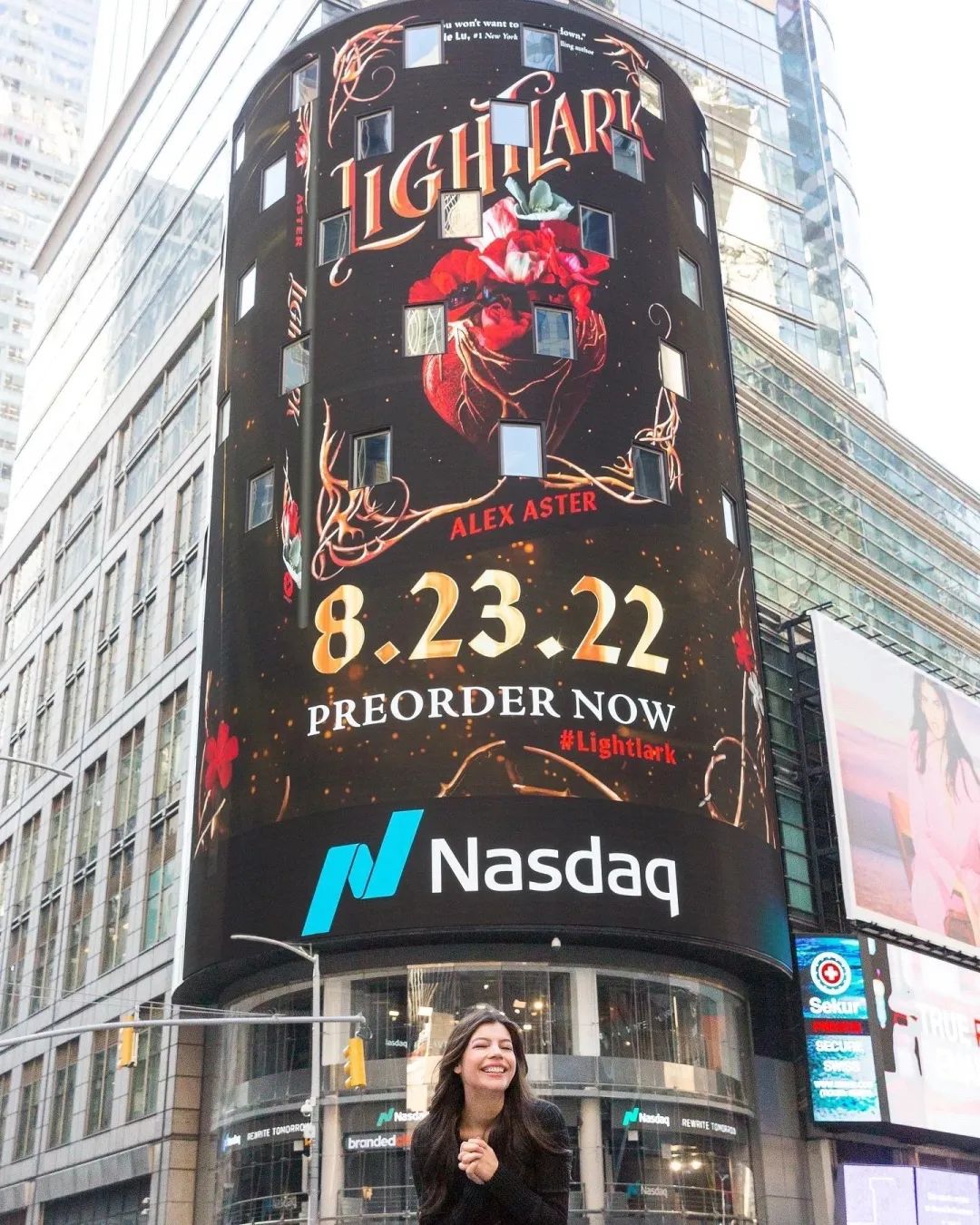 年轻人在 Tiktok 上的「骚操作」,救活了濒死的图书业