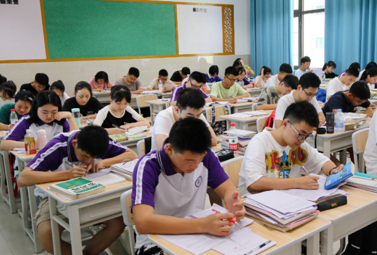 20万考生选择日语的背后，竟藏着一条“升学捷径”，最后赢家是谁