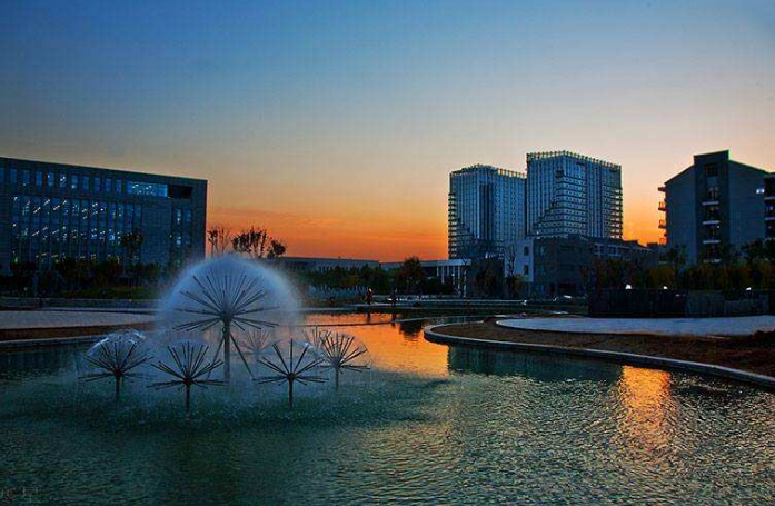 河北学生好难，省内“骨干级”大学排名更新，高校位次出现下滑