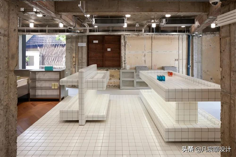 凡宸聊设计:为什么现在网红店设计得都像「装修工地」?
