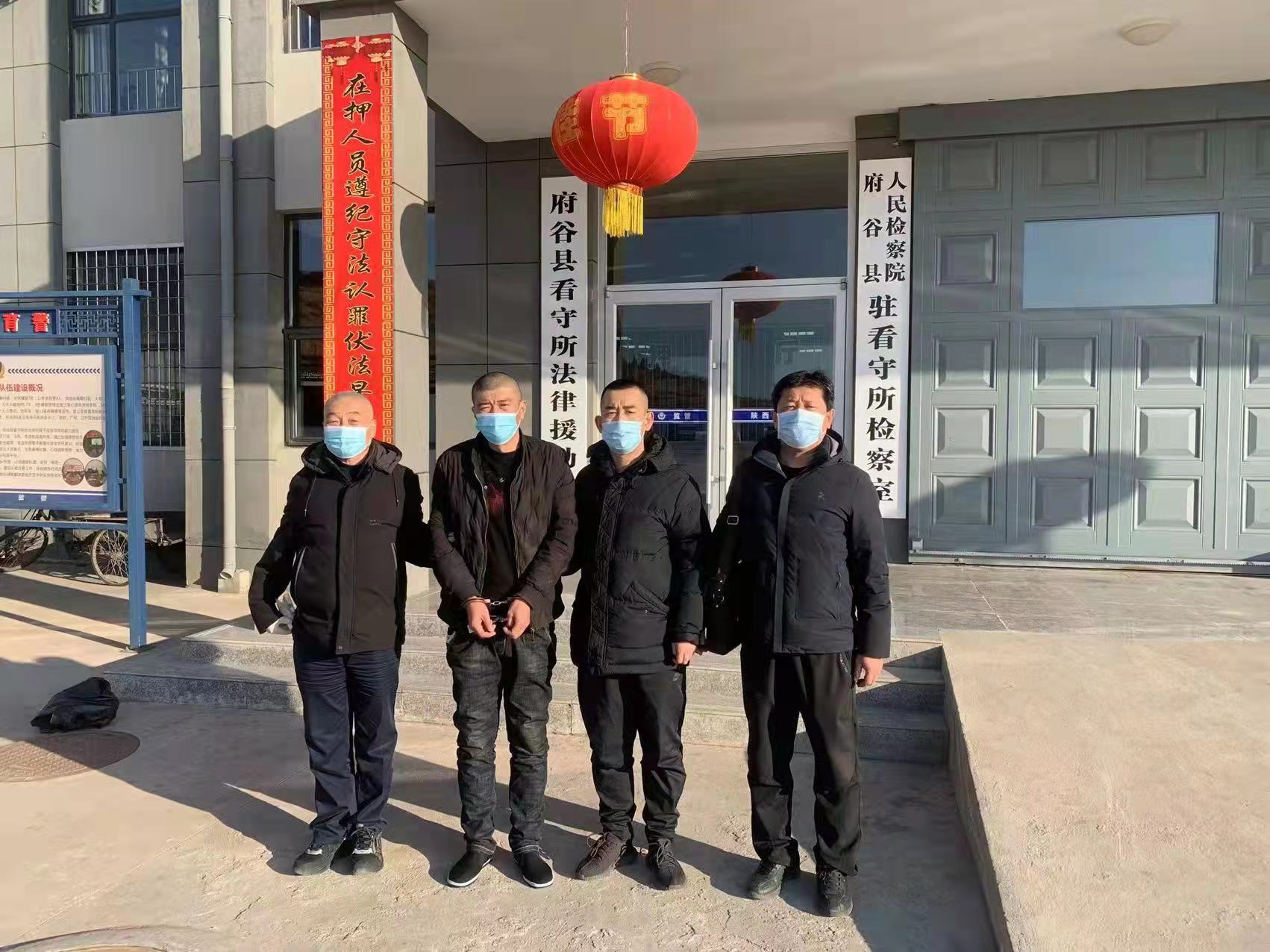 利剑出击！府谷警方春节前后抓获11名犯罪嫌疑人