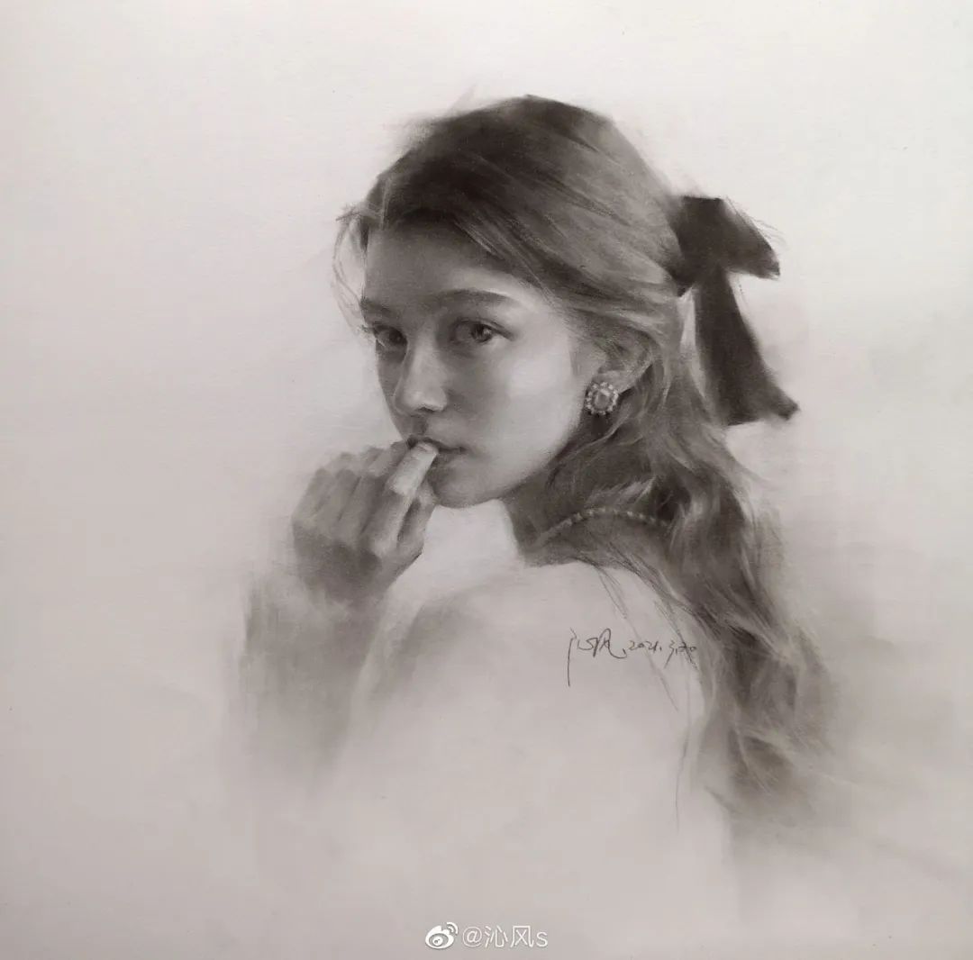 画皮画骨难画魂，她用木炭把明星画活了，王一博鞠婧祎眼神看醉了