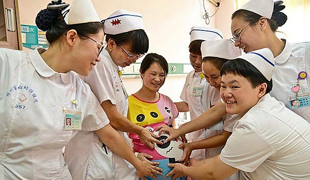 轰动一时的中国首例全男4胞胎：18年前大难不死，18年后金榜题名