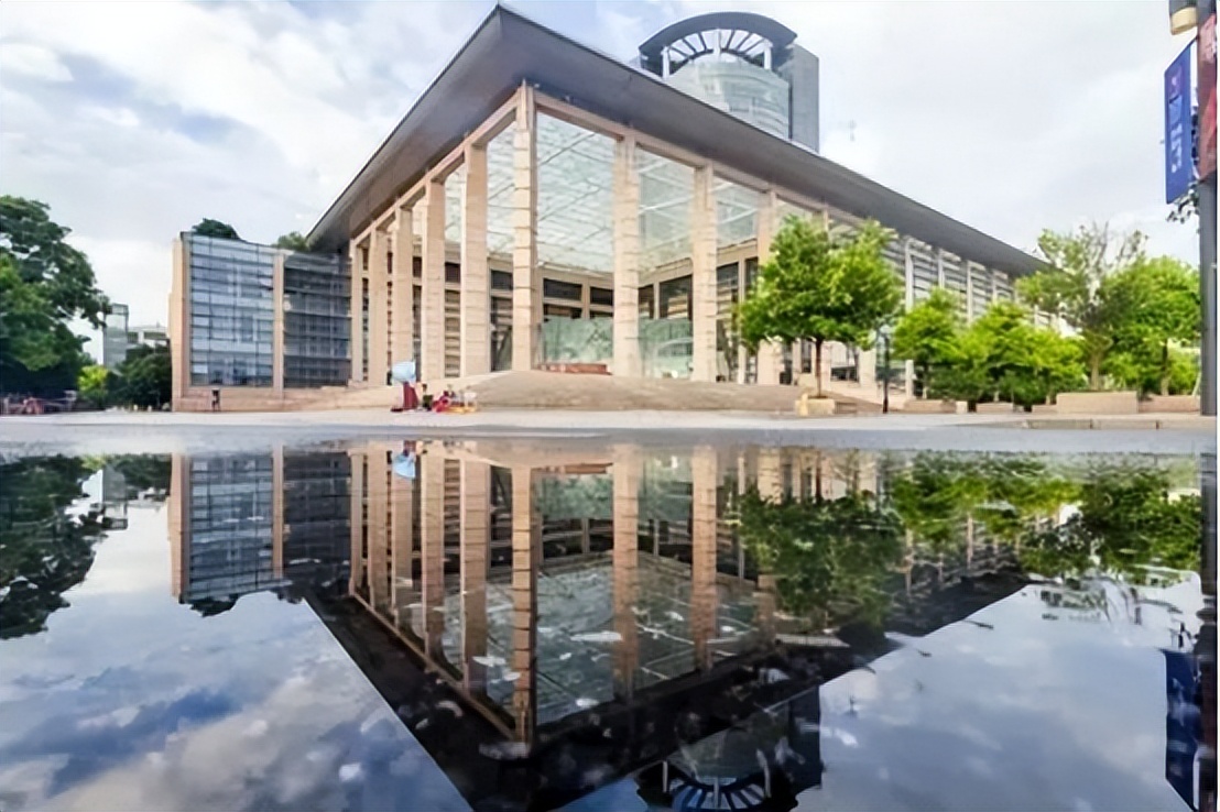 浙江曝光4所“野鸡大学”，毕业证如同废纸，校名再高大上也没用