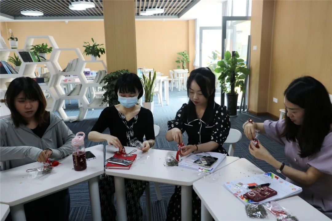 “粽”情端午 欢乐无限｜实验小学外国语学校工会委员会欢庆端午节