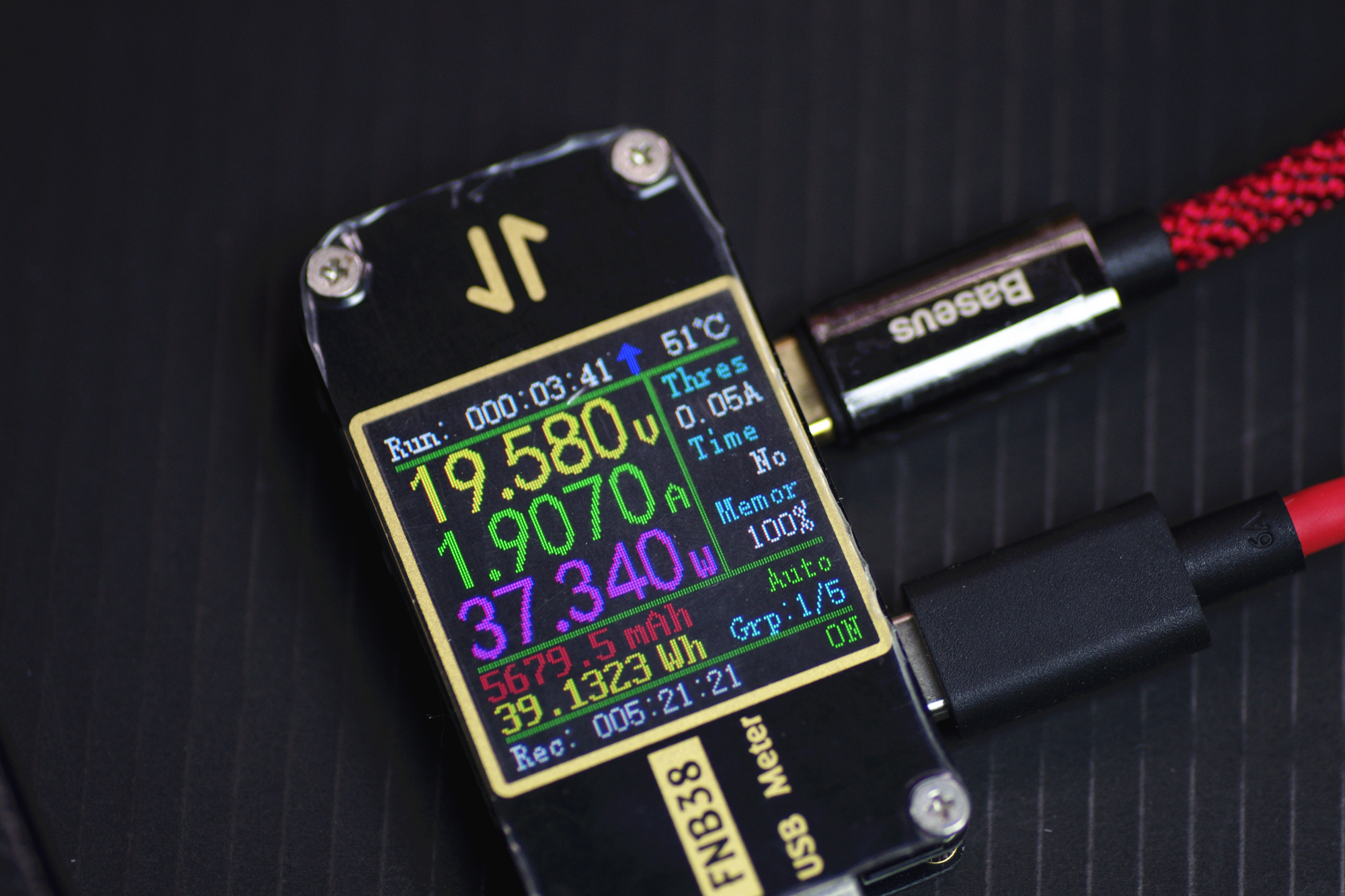 强悍闪充，以一敌三，努比亚120W氮化镓充电器体验