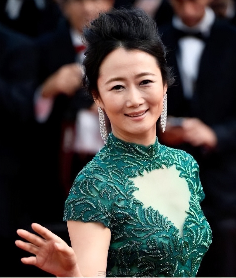 为了不变老，不生孩子、20年不吃晚饭，如今