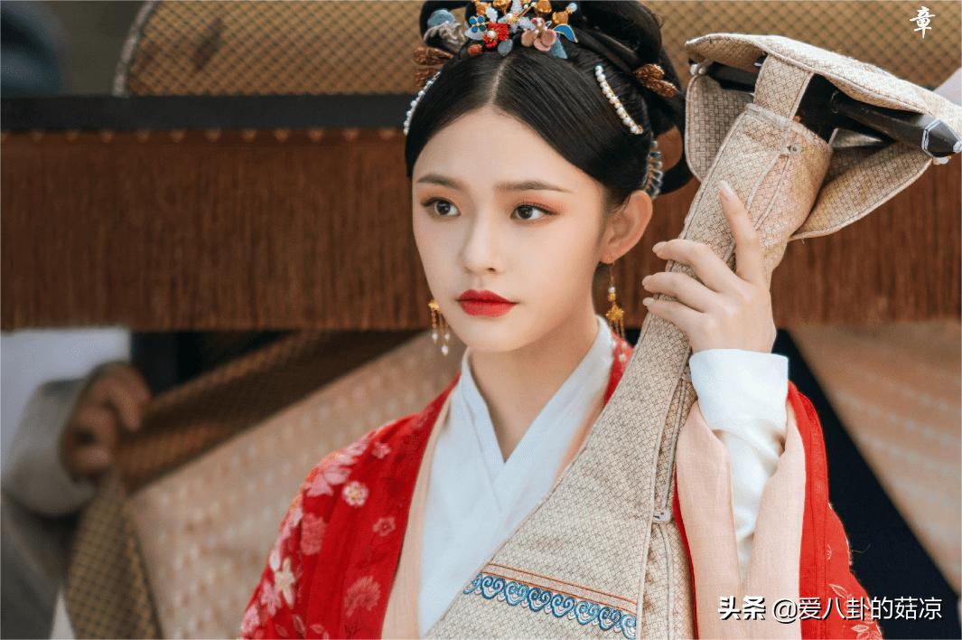 新军旅剧即将来袭，张晚意化身特警狙击手，老戏骨于震助阵