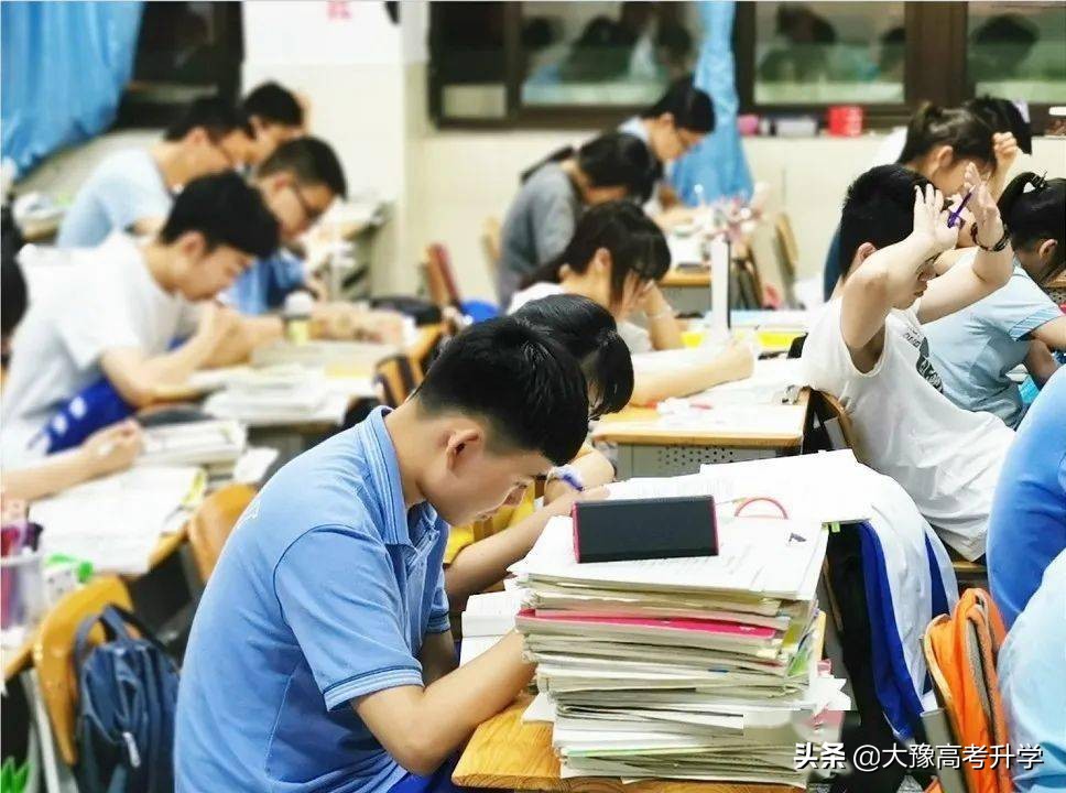 高考数学丨70%是基础题+20%中等题，答对了就能得130+