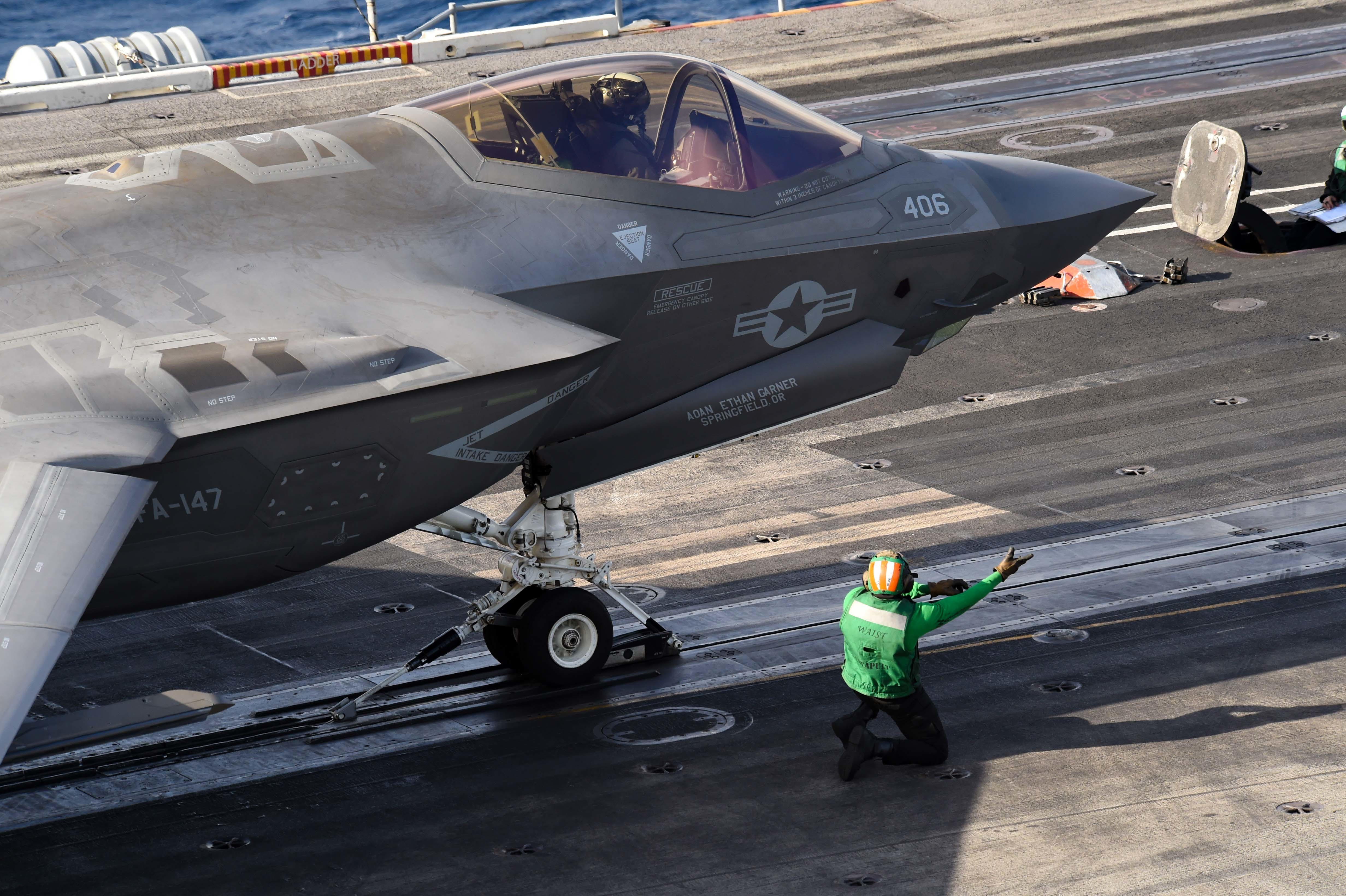 ���������Ϻ�й�ܣ���׹����ˮ��Ҫ��ù���Ᵽ��ˮƽ��ֱ����̨��