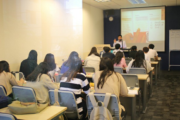 新加坡国立大学申请条件（新加坡大学需要什么条件）