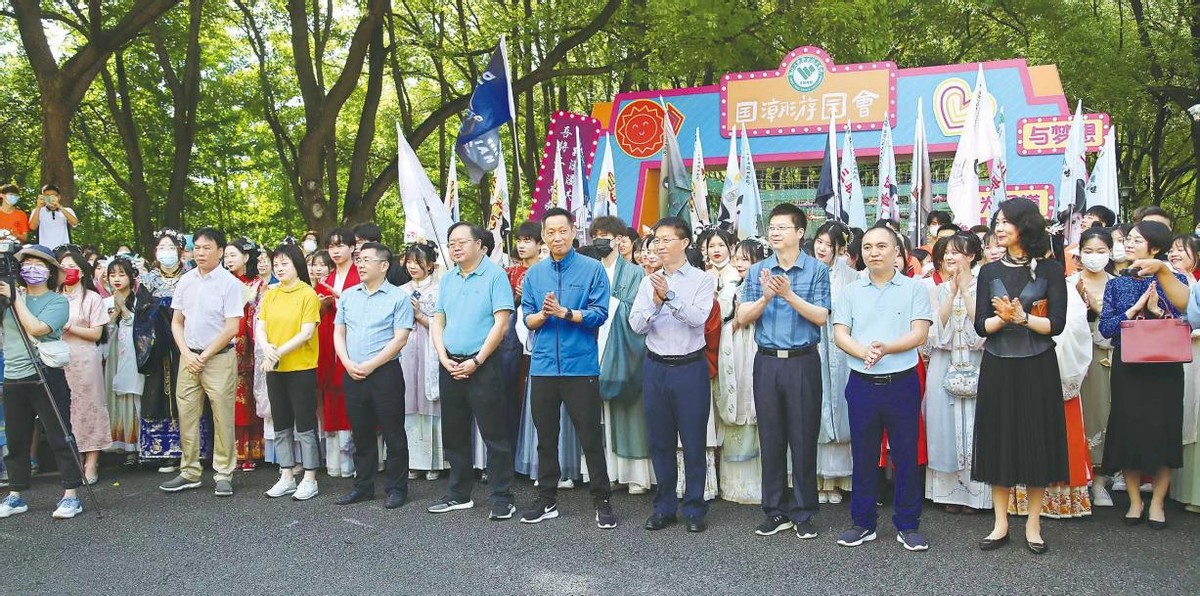 国潮文化yyds！三峡职院开办为期一个月的国潮系列青春校园活动