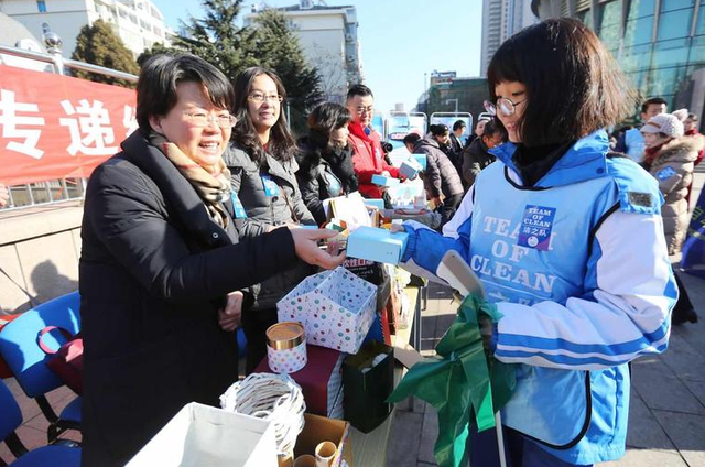 青岛这五所高大上的学校，已被人民日报曝光，毕业证书形同虚设