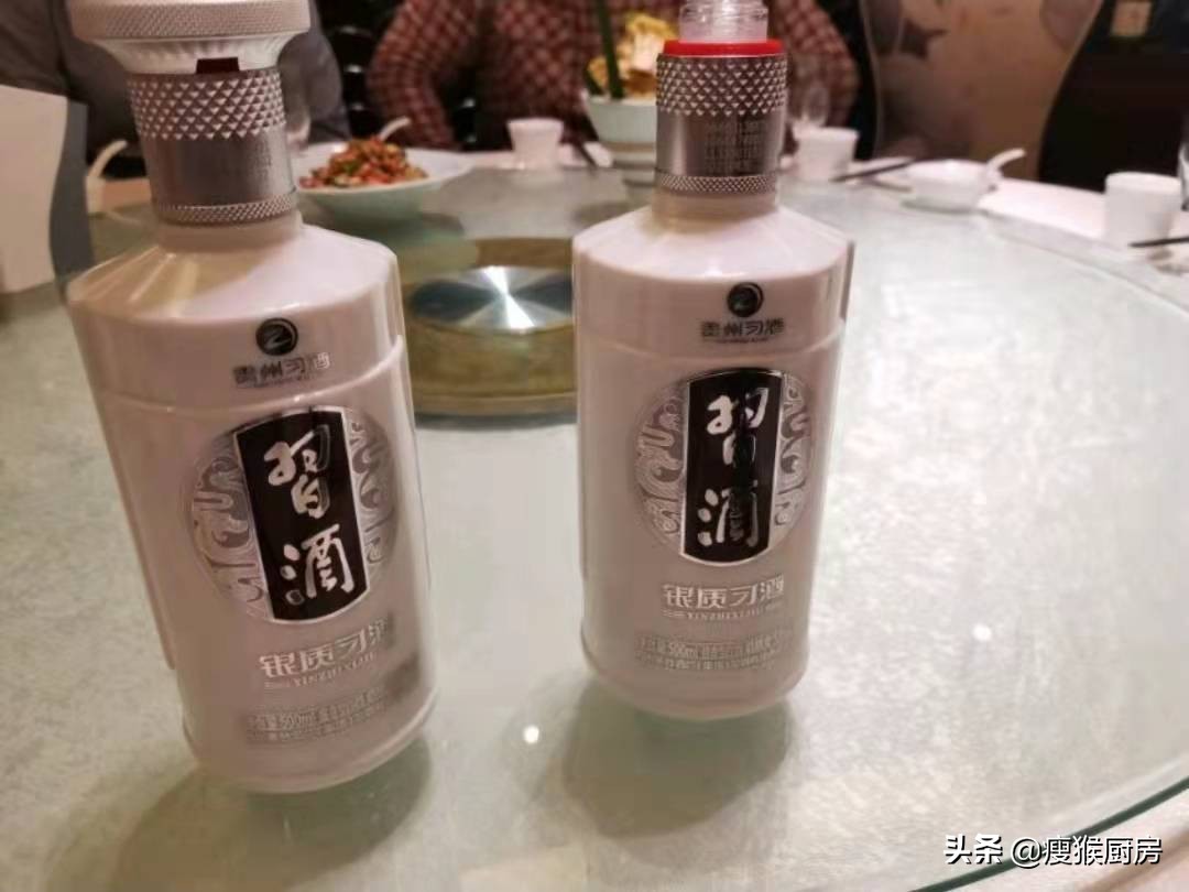 适合过年送礼的白酒（过节送什么白酒好）