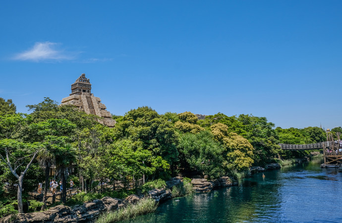 去日本，那么近，那么美（今日介绍日本东京的美景）