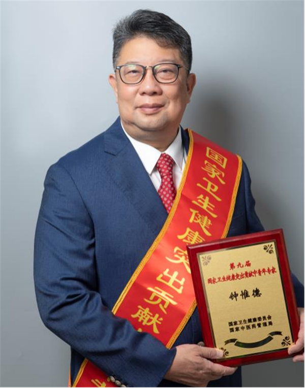 泌尿外科病人从此免于切开体表手术受益泌尿联盟内镜微创