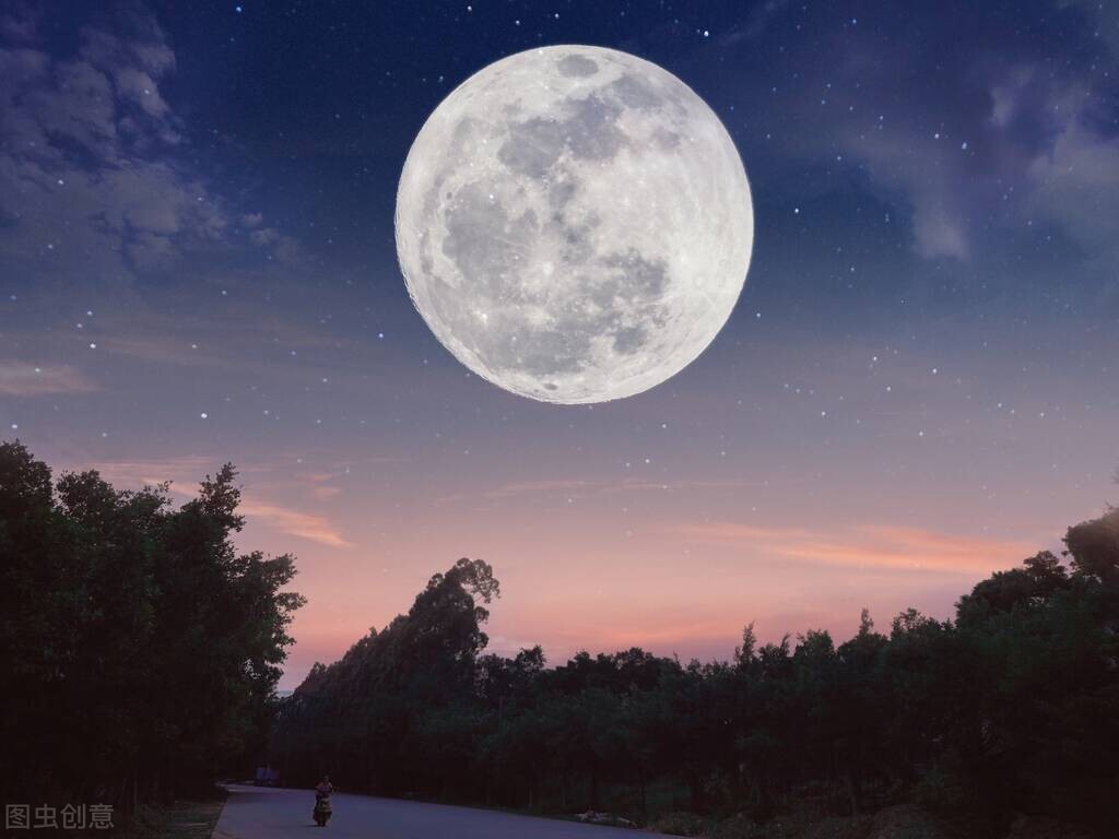 七月十四日，不要忘记观看全年最大的“超级月亮”
