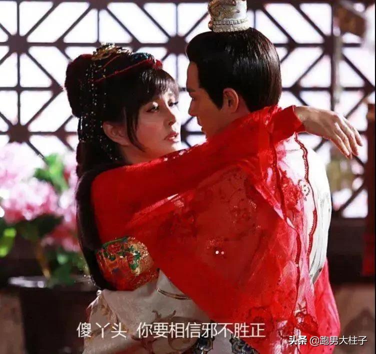 强行扮嫩，妈味十足，求求这几位明星别再演超龄少女了