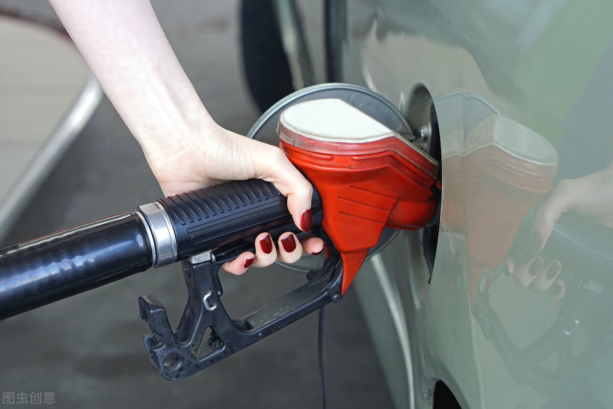 今日油价｜2021年12月21日最新油价，92、95汽油与0号柴油价格