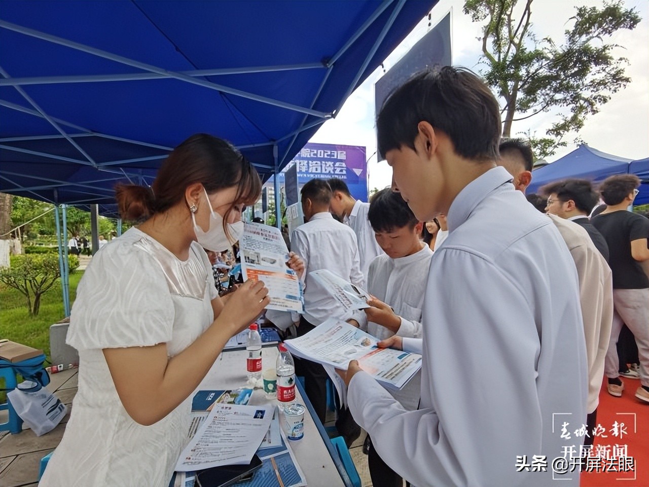 云南水利水電職業(yè)學院推進畢業(yè)生“對口”就業(yè)：8000余個工作崗位 讓學生不出校門就能找工作