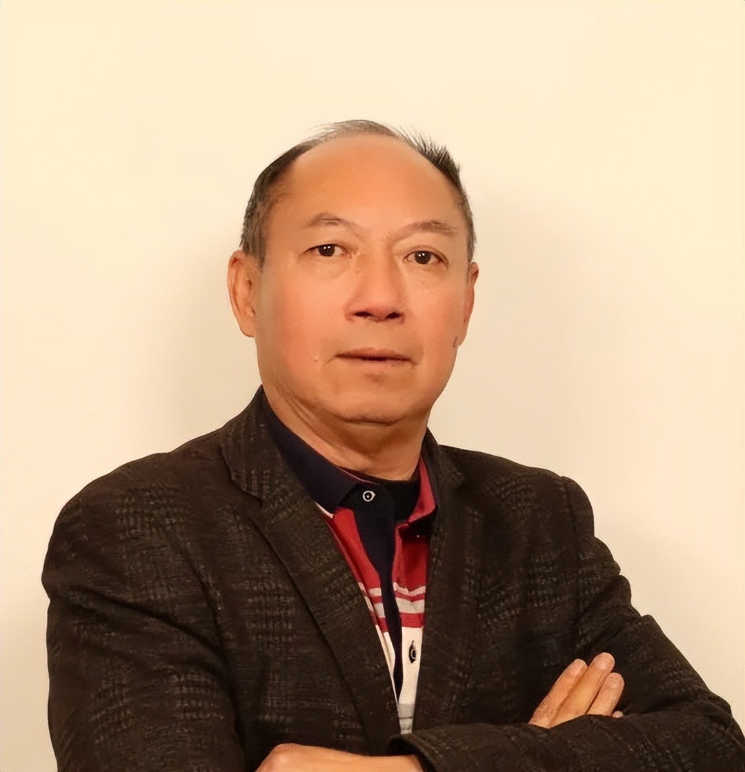 绵阳教育“老兵”落定成都为明学校，再续清北传奇