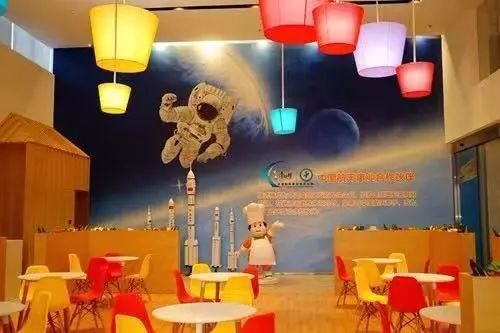 两个方便面工业旅游，你更喜欢哪个？